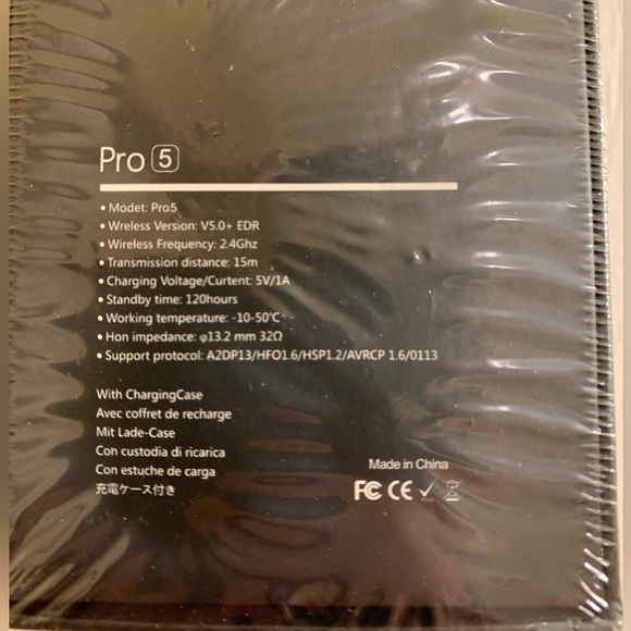 Wireless Earbuds / Headphones - Picture 3 of 3